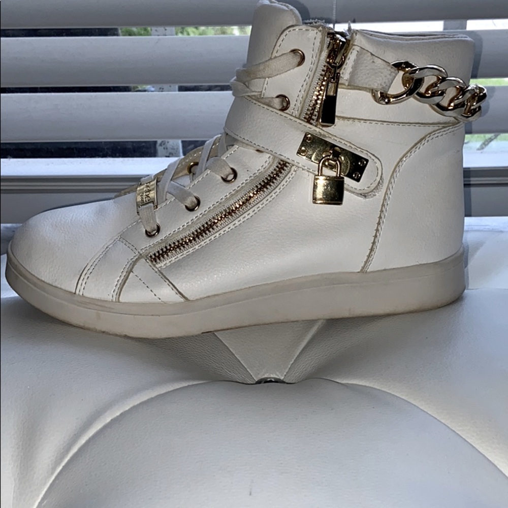 Bebe Sneakers size 8